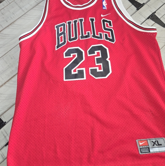 Michael Jordan Chicago Bulls Nike Authentic Rookie Jersey RN# 94878 Size XL - Picture 1 of 10